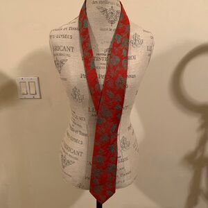 Traditional Steiner Floral Pattern Tie